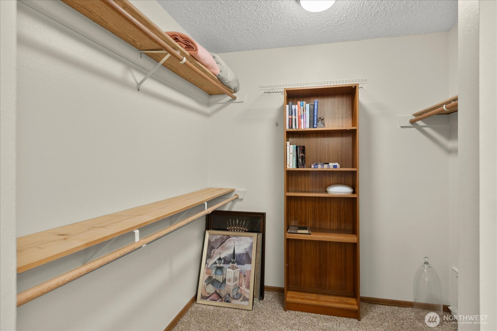 524 Maple Street, Unit 102 Edmonds, WA 98020 - Photo 22 of 33