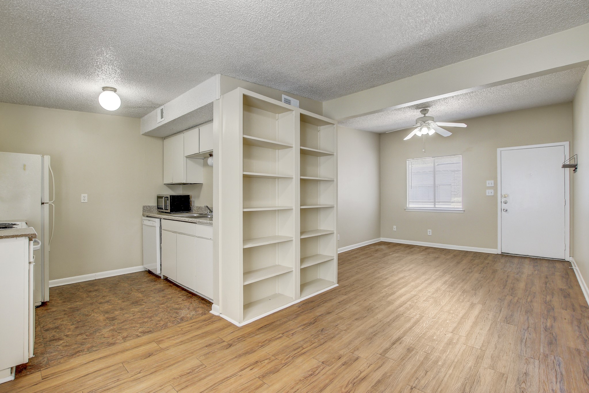 2408 Longview Street, Unit 211 Austin, TX 78705 - Photo 13 of 23