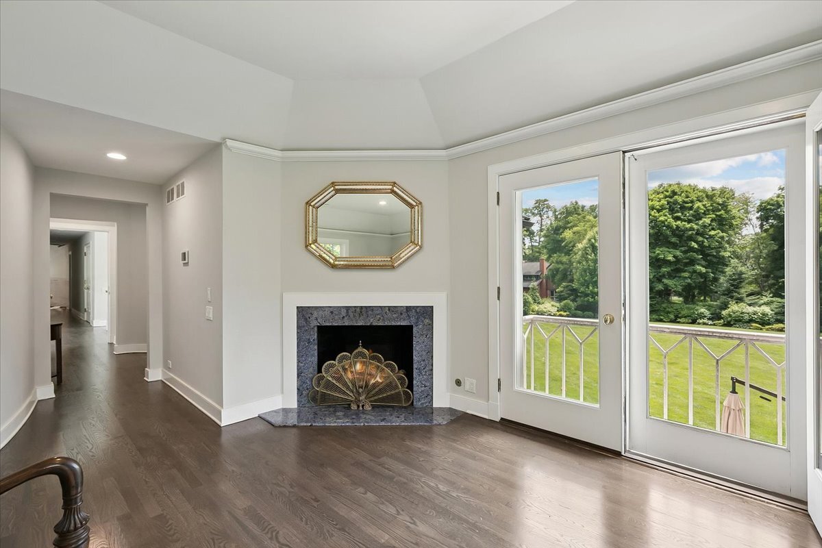 1177 Edgewood Road Lake Forest, IL 60045 - Photo 37 of 73