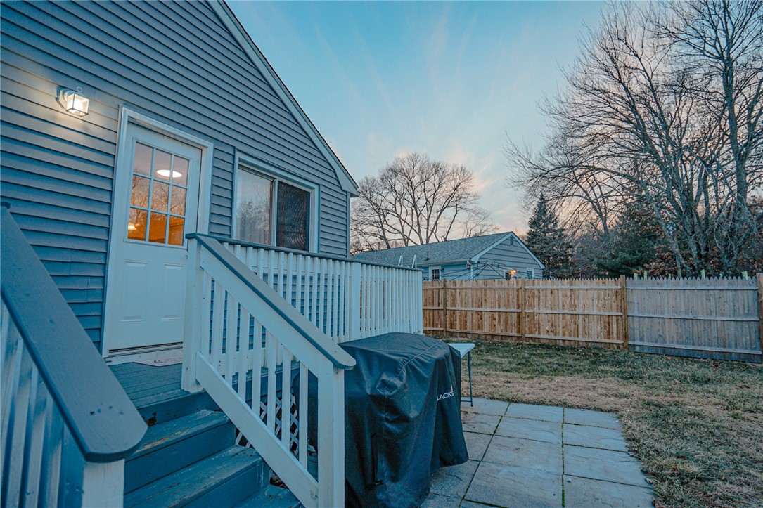 27 Winifred Avenue Warwick, RI 02889 - Photo 27 of 31