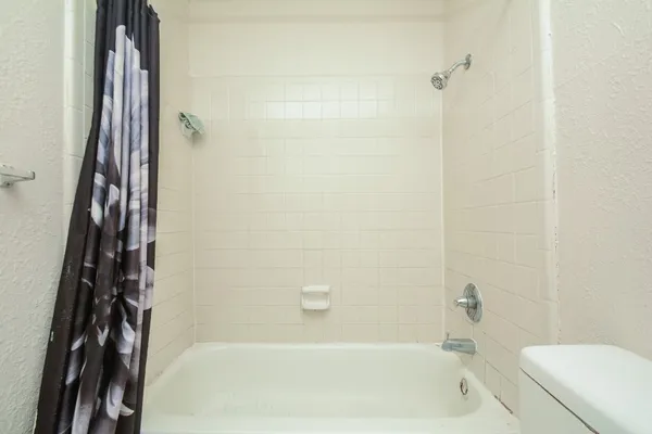 $1,100 | 9700 Leawood Boulevard, Unit 1601, Houston, TX 77099