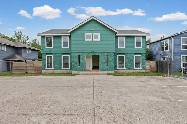 $975 | 2615 Ektom Drive, Unit A, Austin, TX 78745