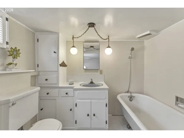 $395,000 | 123 Northwest 8th Street, Pendleton, OR 97801