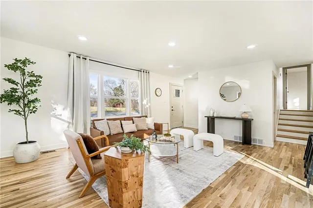 $305,000 | 3105 Hagemann Street, Kansas City, KS 66106