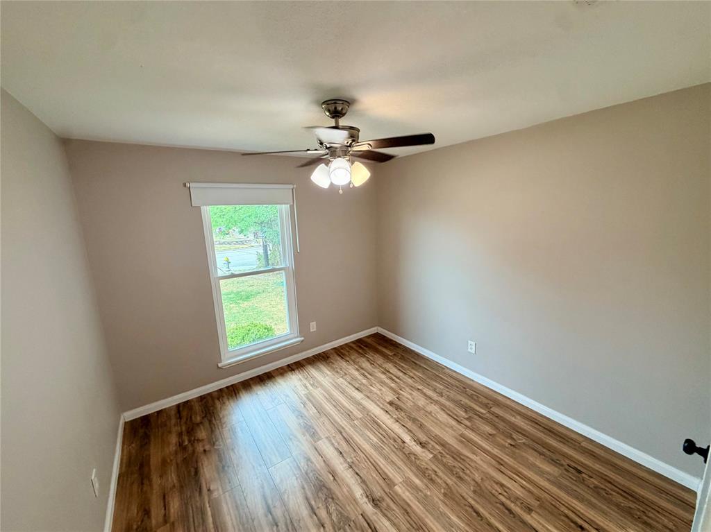7102 Lyons Road Garland, TX 75043 - Photo 20 of 32 Gallery Image 20