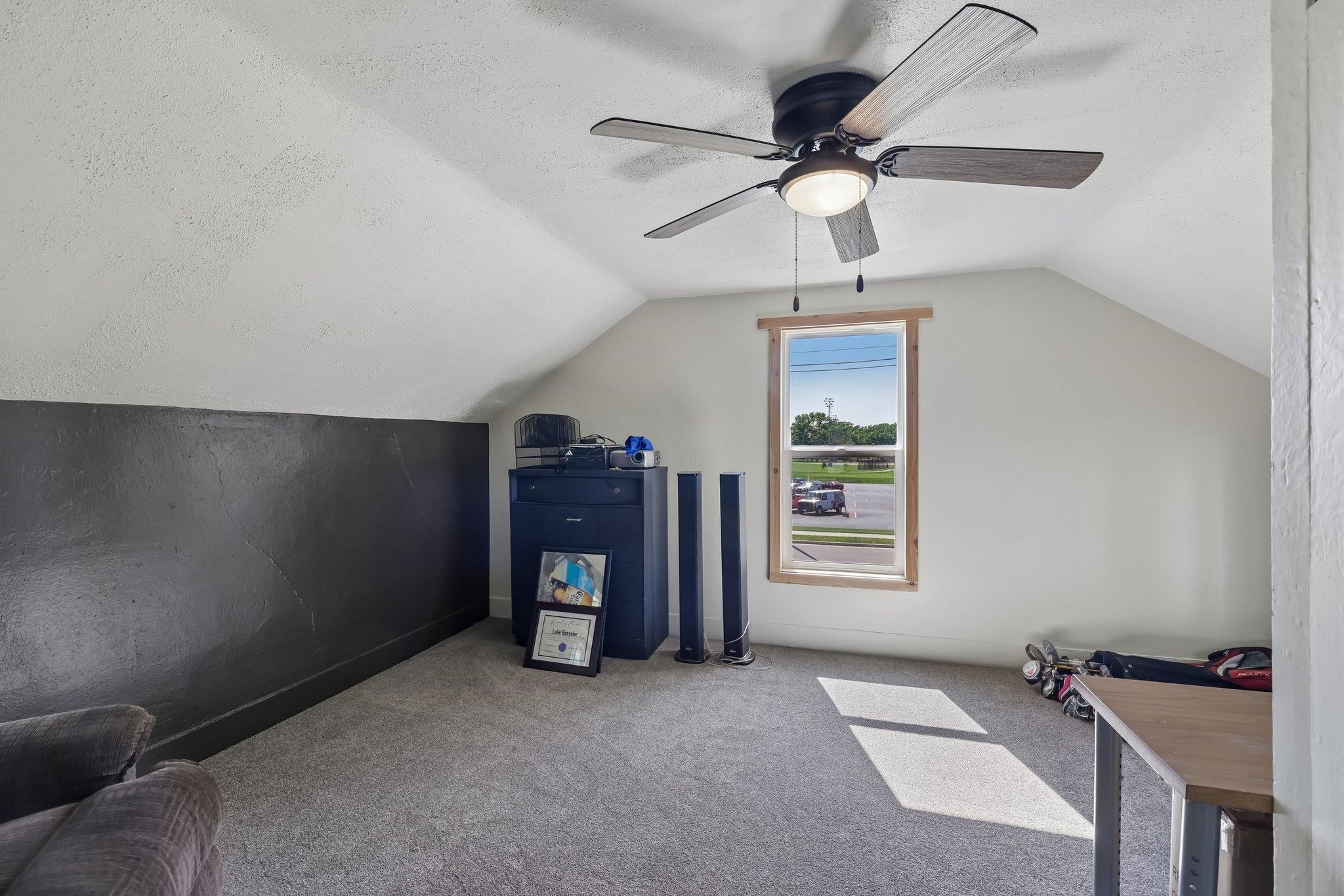 1027 Farnham Street Columbus, WI 53925 - Photo 25 of 39