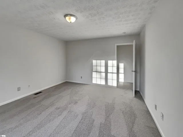 $317,000 | 8 Chelseabrook Court, Mauldin, SC 29662