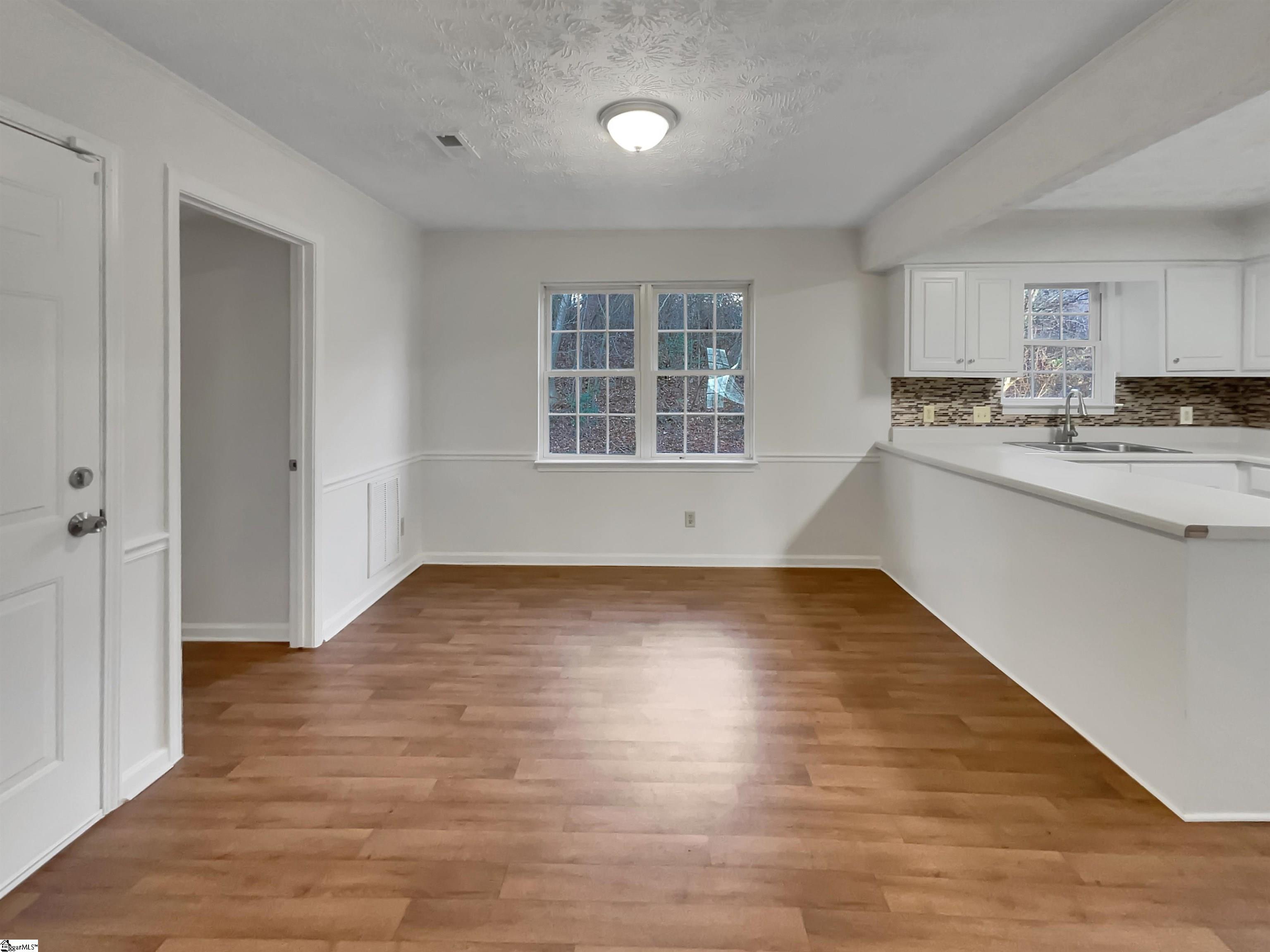 8 Chelseabrook Court Mauldin, SC 29662 - Photo 10 of 25