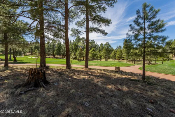 $895,000 | 3663 South Woodland Hills Drive, Flagstaff, AZ 86005