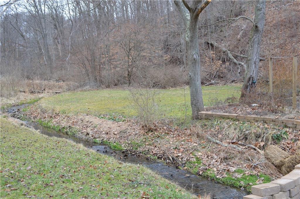 9080 Highland Road Pittsburgh, PA 15237 - Photo 24 of 25 Creek