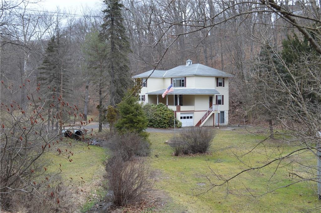 9080 Highland Road Pittsburgh, PA 15237 - Photo 25 of 25 Exterior shot from road