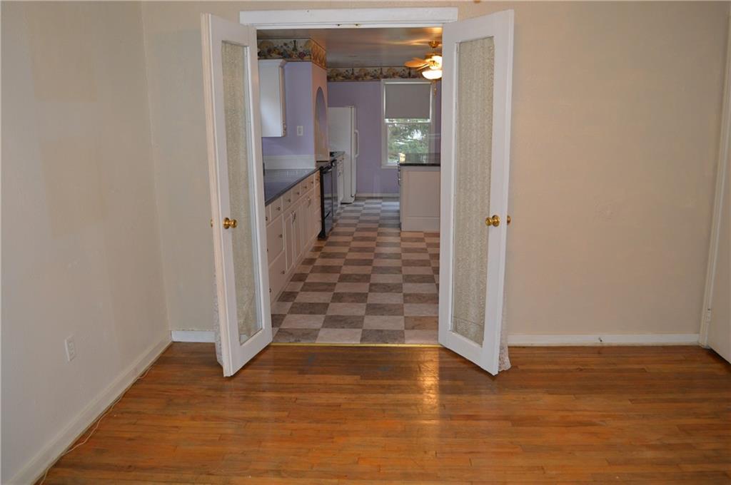 9080 Highland Road Pittsburgh, PA 15237 - Photo 5 of 25 Dining room