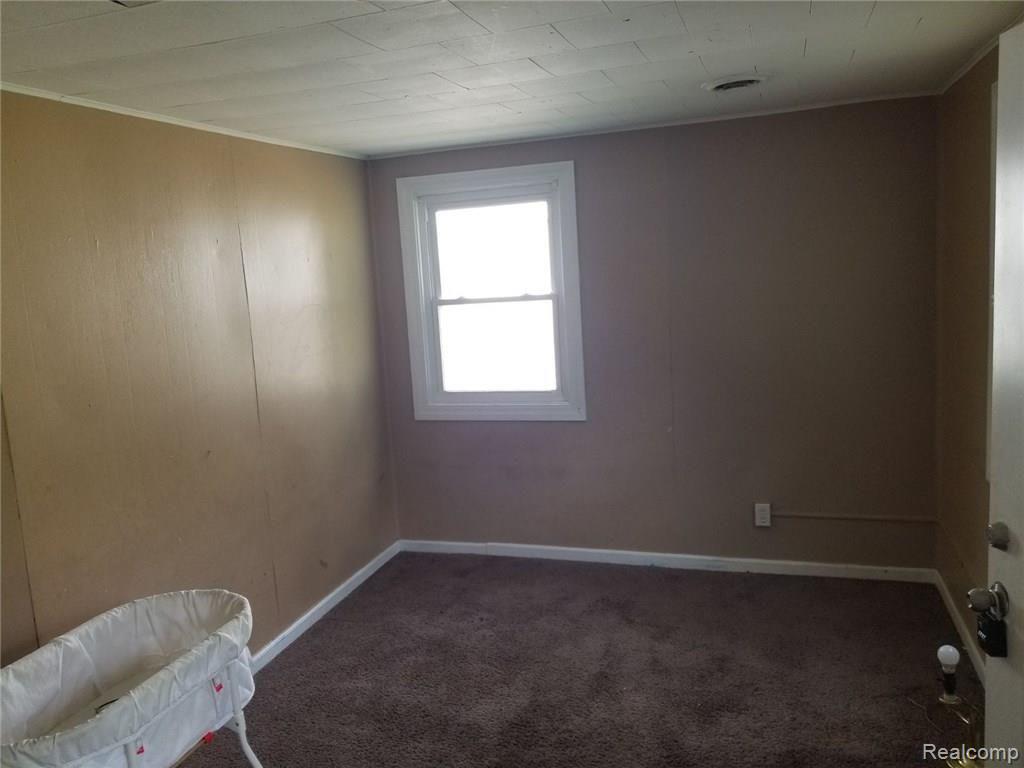 35827 Beverly Road Romulus, MI 48174 - Photo 5 of 13