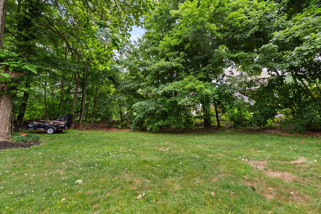 47 Bancroft Road Holden, MA 01520 - Photo 38 of 41