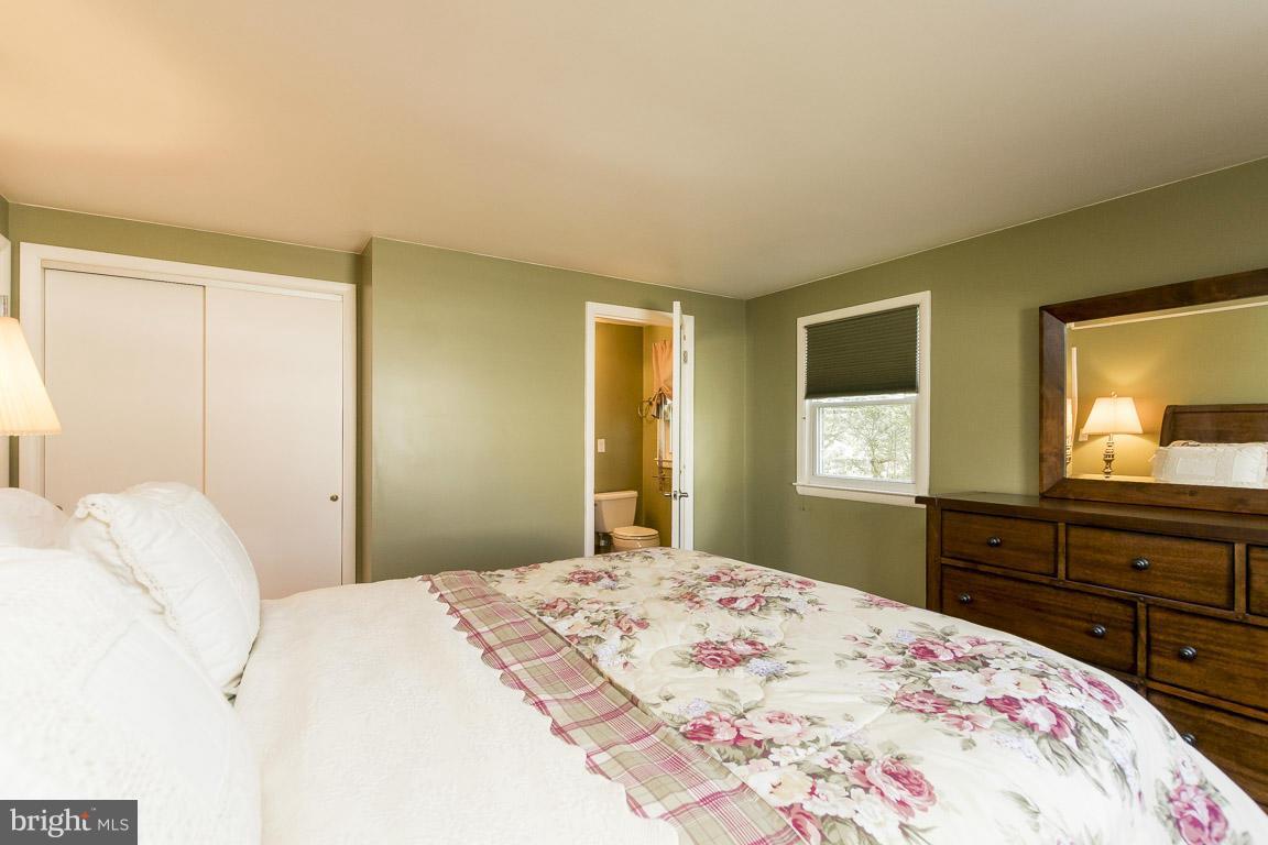 14 Croftley Road Lutherville-Timonium, MD 21093 - Photo 13 of 30 Bedroom (Master)