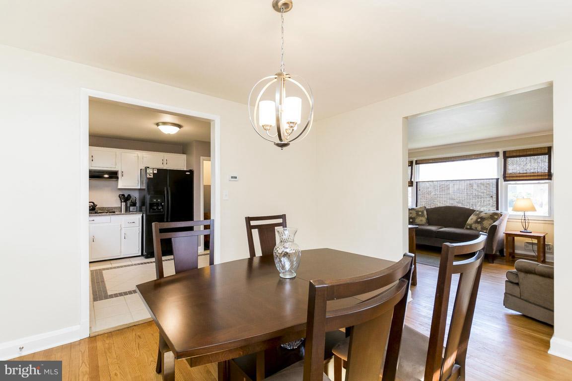 14 Croftley Road Lutherville-Timonium, MD 21093 - Photo 4 of 30 Dining Room