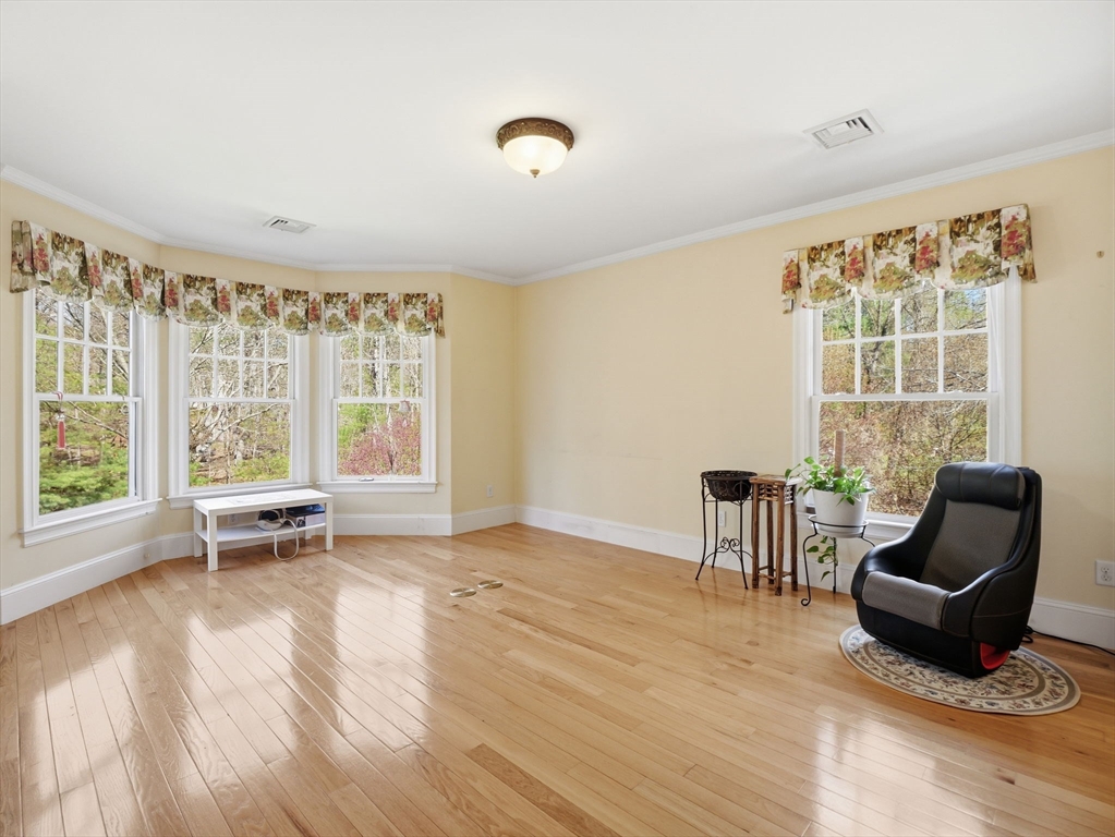 50 Yorkshire Road Dover, MA 02030 - Photo 23 of 42