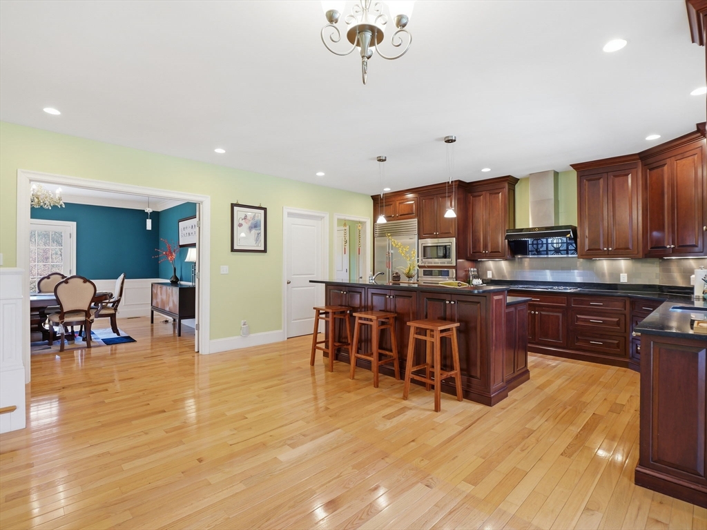 50 Yorkshire Road Dover, MA 02030 - Photo 5 of 42