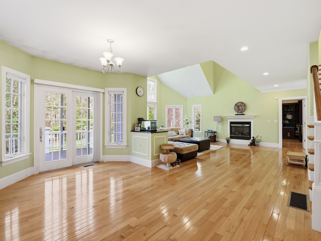 50 Yorkshire Road Dover, MA 02030 - Photo 6 of 42