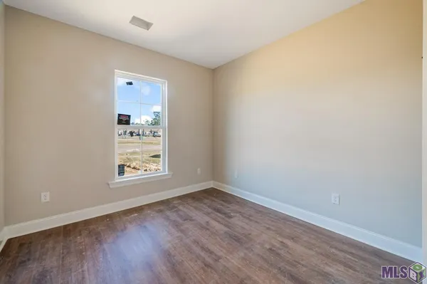 $299,900 | 12816 Ruby Lake Drive, Walker, LA 70785