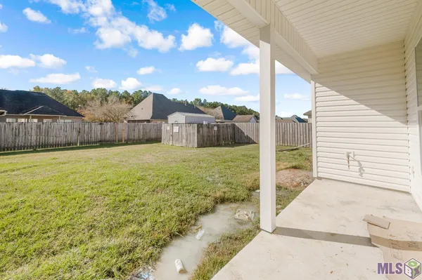 $299,900 | 12816 Ruby Lake Drive, Walker, LA 70785