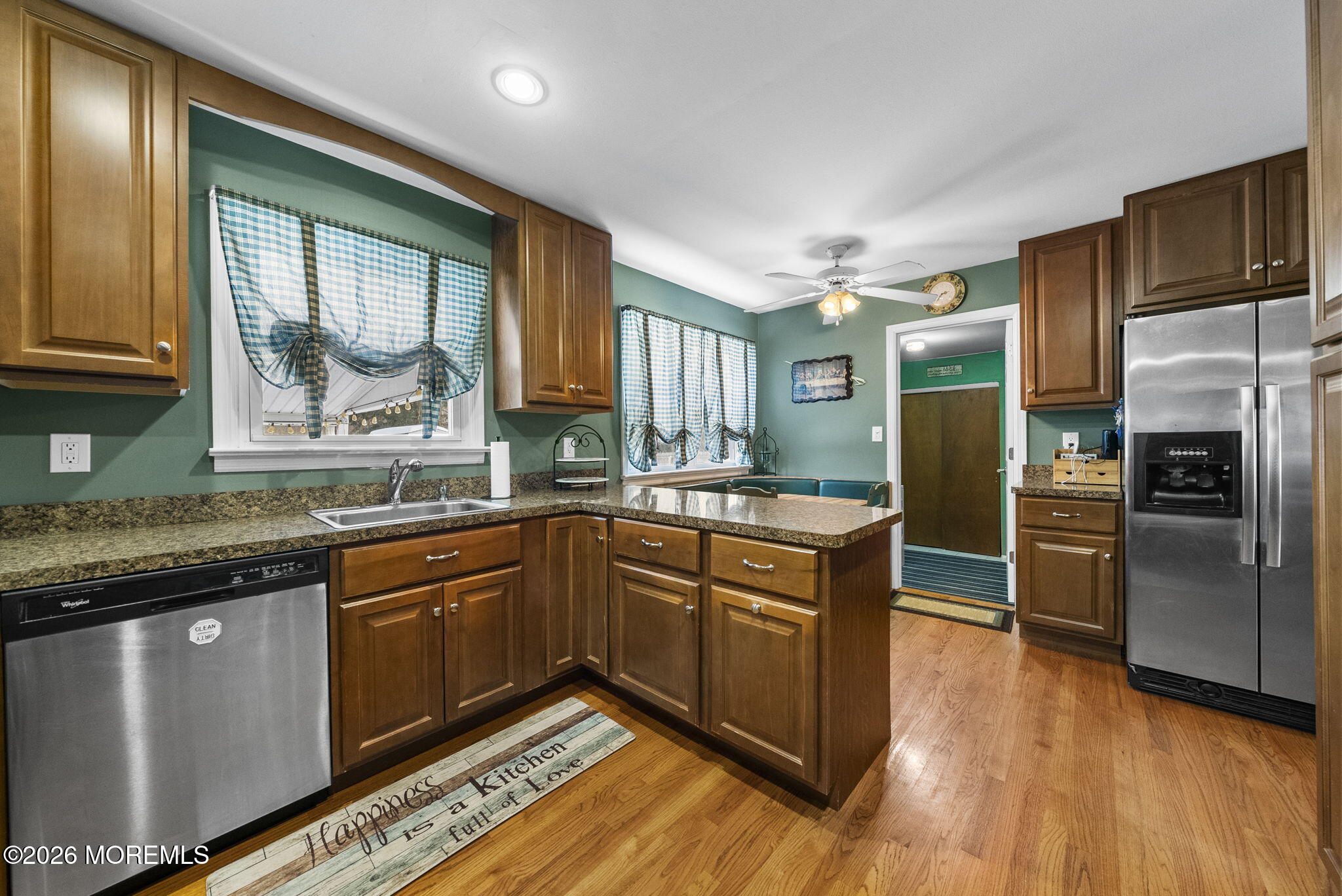 126 Newbury Road Howell, NJ 07731 - Photo 13 of 39 22-web-or-mls-DSC04706