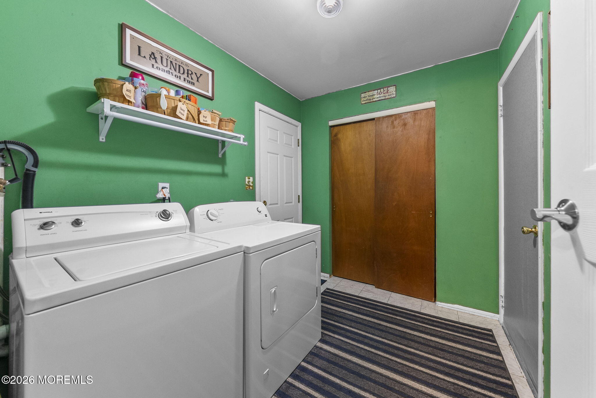 126 Newbury Road Howell, NJ 07731 - Photo 37 of 39 20-web-or-mls-DSC04696