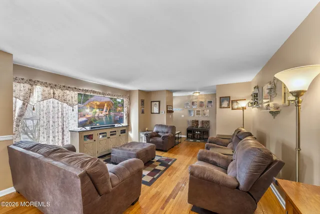 $650,000 | 126 Newbury Road, Howell, NJ 07731