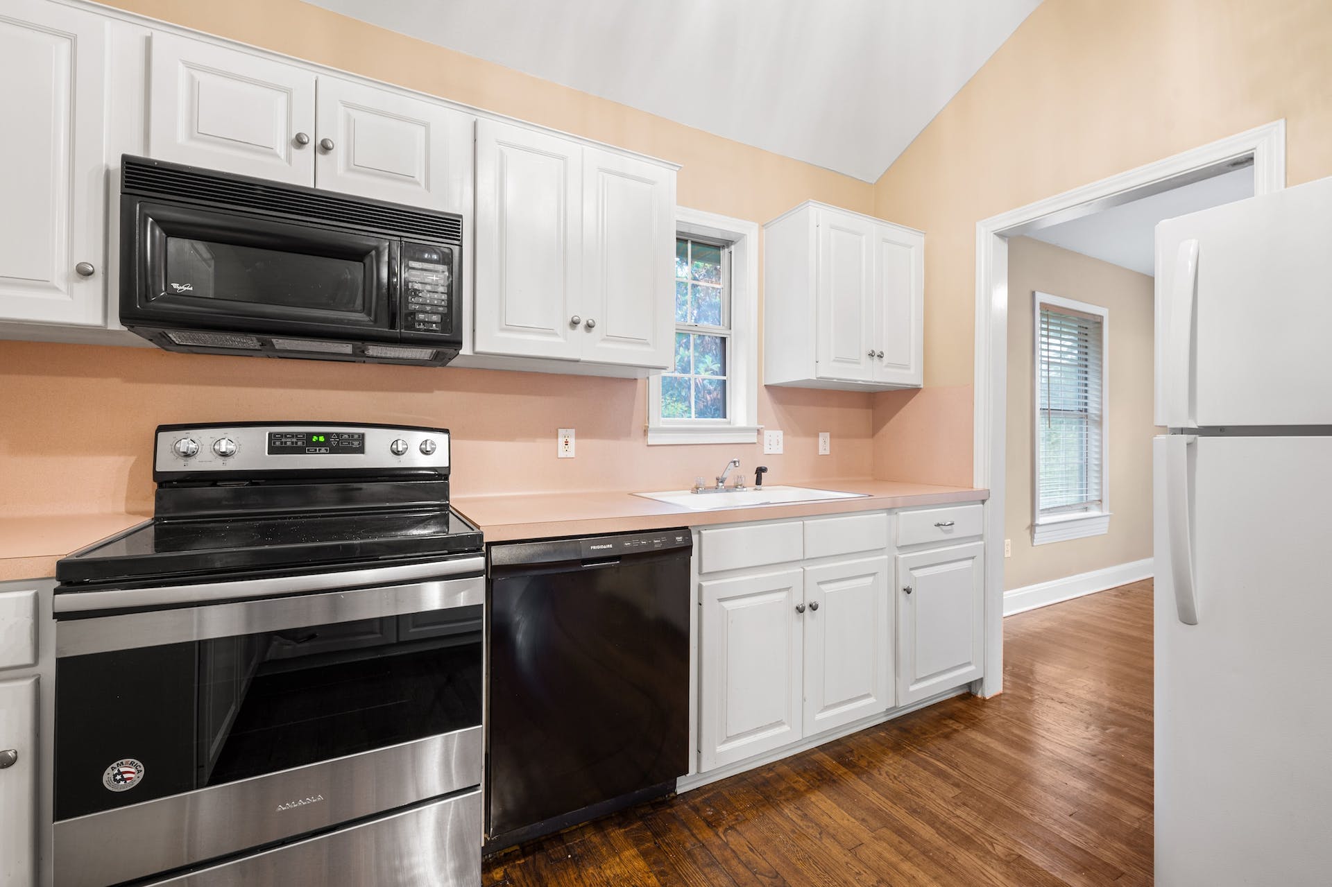 1809 West 39th Street, Unit A/B Austin, TX 78731 - Photo 9 of 39