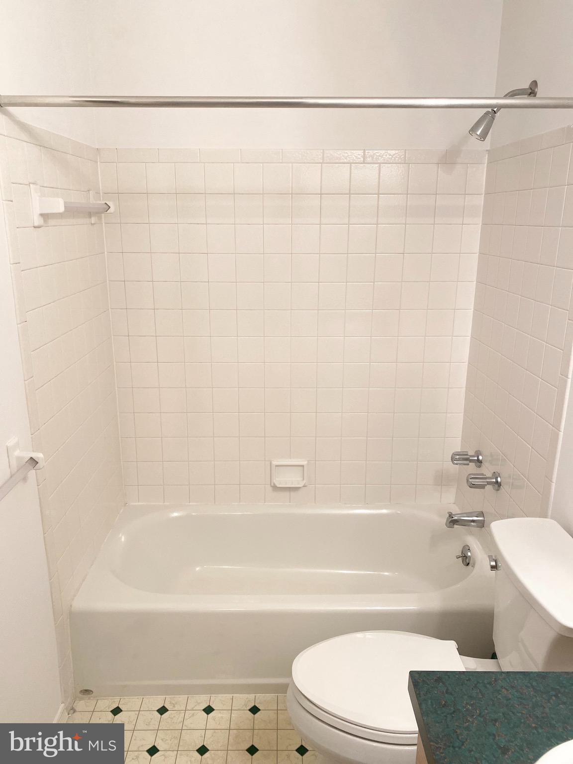 49 Mar-Bob Road Halifax, PA 17032 - Photo 22 of 36 Full bathroom