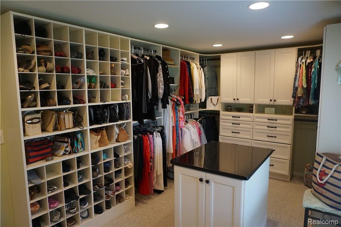 385 Beechview Drive Rochester, MI 48306 - Photo 44 of 56 Bedroom #4
