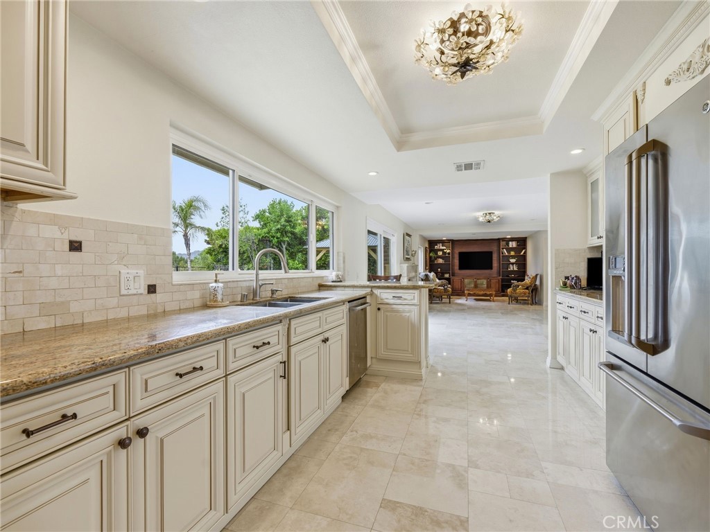 19140 Merion Drive Porter Ranch, CA 91326 - Photo 10 of 31