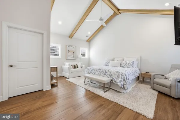 $1,050,000 | 43059 Greeley Square, Ashburn, VA 20148