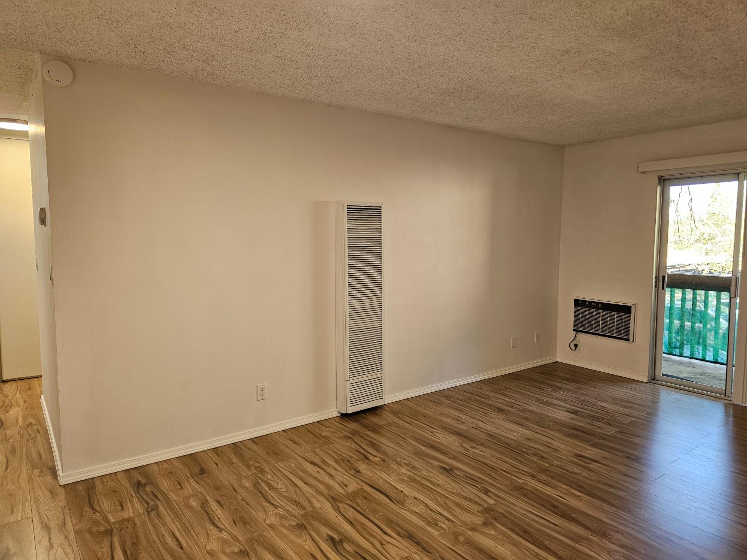 1060 Oak Grove Road, Unit 37 Concord, CA 94518 - Photo 13 of 35