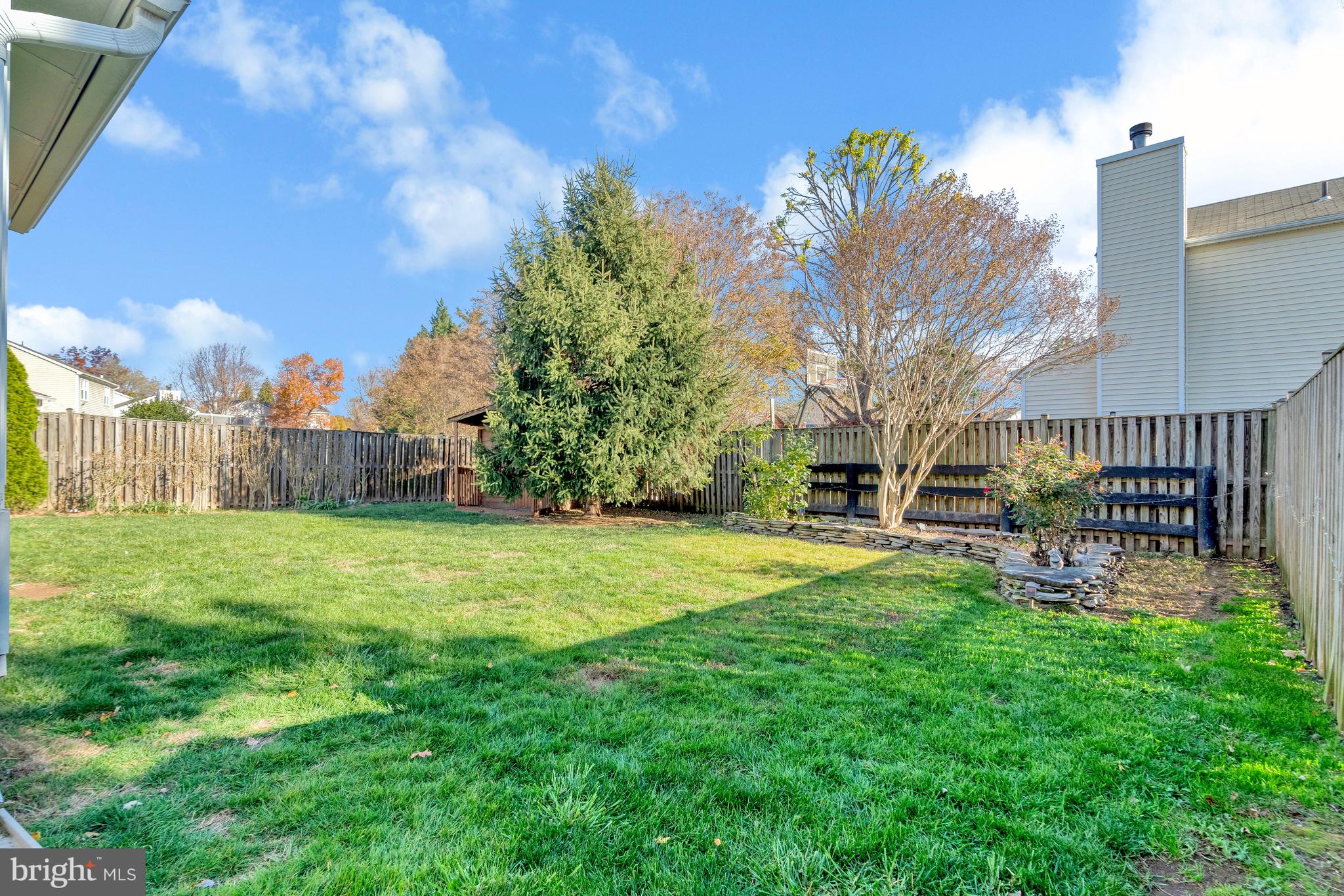 4311 Cub Run Road Chantilly, VA 20151 - Photo 51 of 56 Relax, unwind and enjoy your off hours in this yar