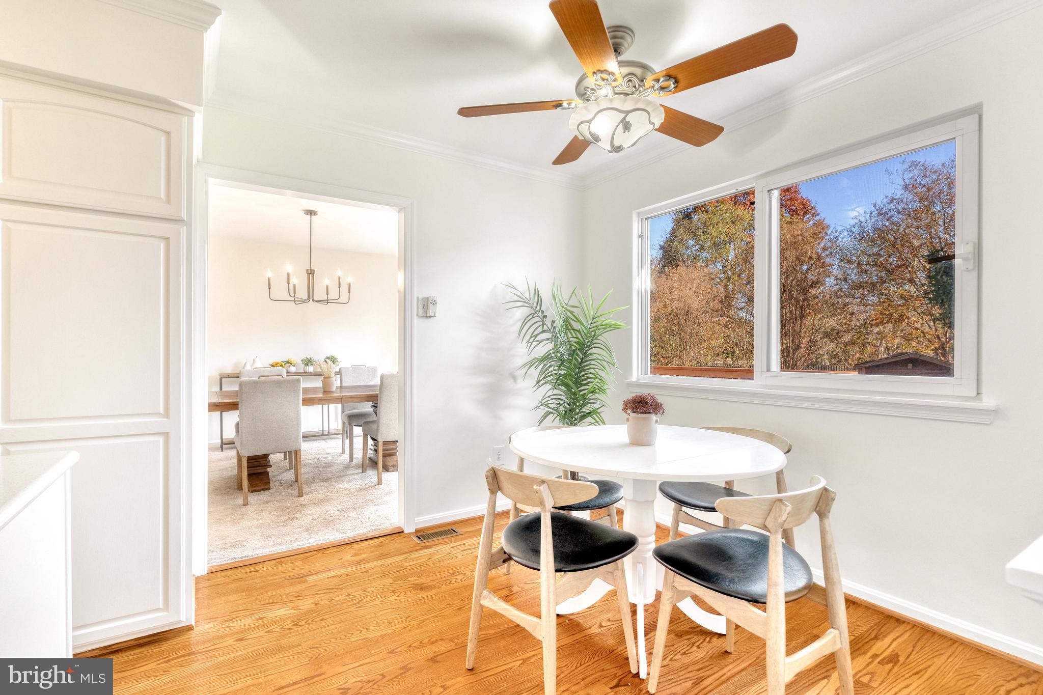4311 Cub Run Road Chantilly, VA 20151 - Photo 10 of 56 Informal Breakfast Room