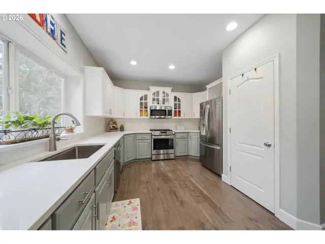 $820,000 | 4527 Northwest Center Court, Camas, WA 98607