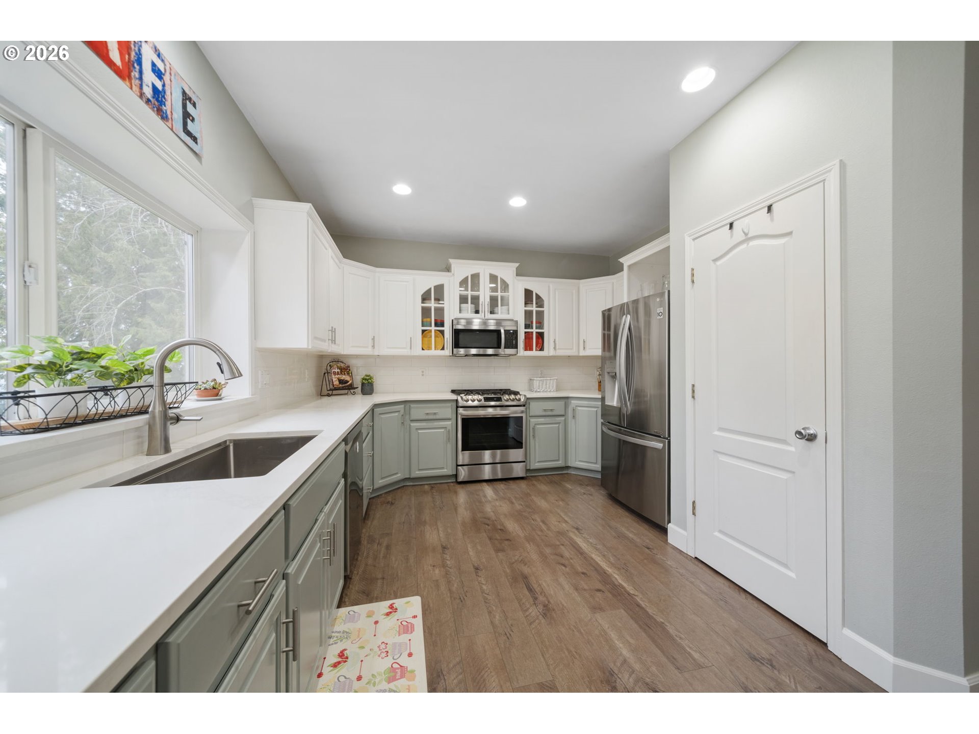 4527 Northwest Center Court Camas, WA 98607 - Photo 11 of 36