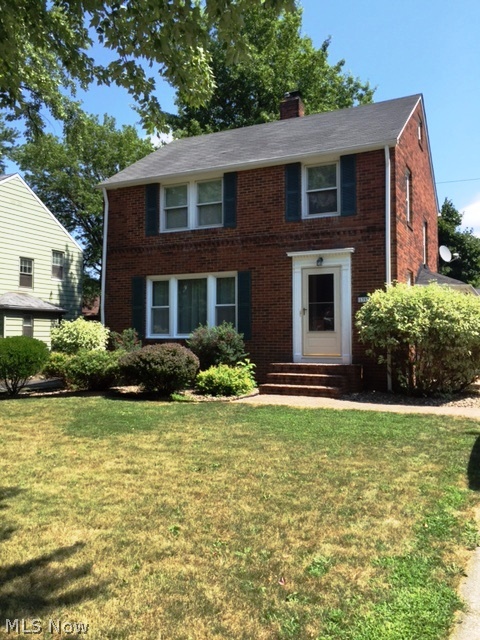 1393 Winston Road Cleveland, OH 44121 - Photo 1 of 9