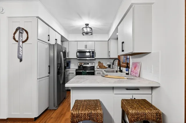 $440,000 | 18630 North Fruitport Road, Spring Lake, MI 49456