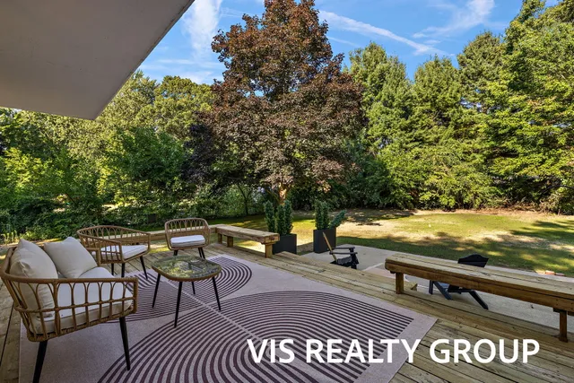 $440,000 | 18630 North Fruitport Road, Spring Lake, MI 49456