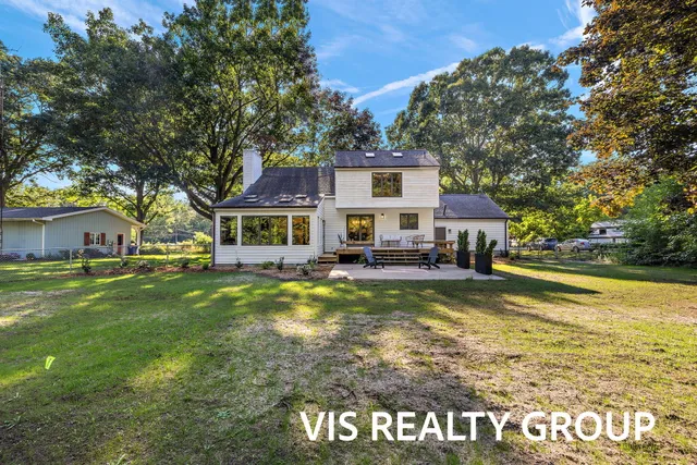 $440,000 | 18630 North Fruitport Road, Spring Lake, MI 49456