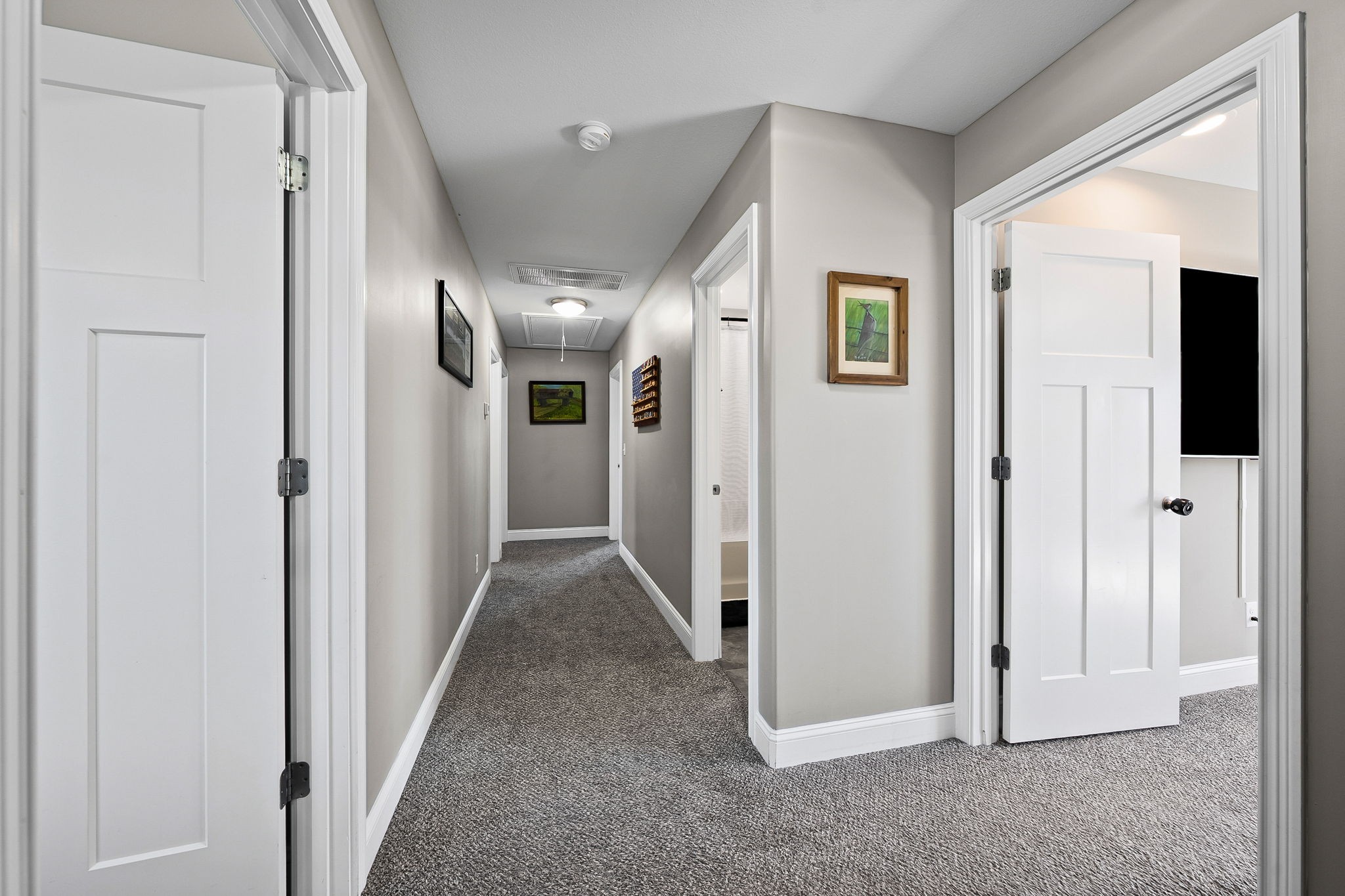 2810 Jim Taylor Road Woodlawn, TN 37191 - Photo 25 of 61 a view of a hallway with wooden floor and entryway