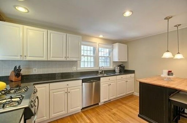 9 Crusade Road Westford, MA 01886 - Photo 4 of 27 Gallery Image 4