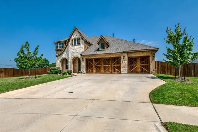 $4,000 | 1241 Ronald Street, DeSoto, TX 75115