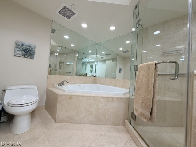2777 Paradise Road, Unit 807 Las Vegas, NV 89109 - Photo 20 of 61 Relax in the deep soaking tub or rinse off in the glass-enclosed shower.