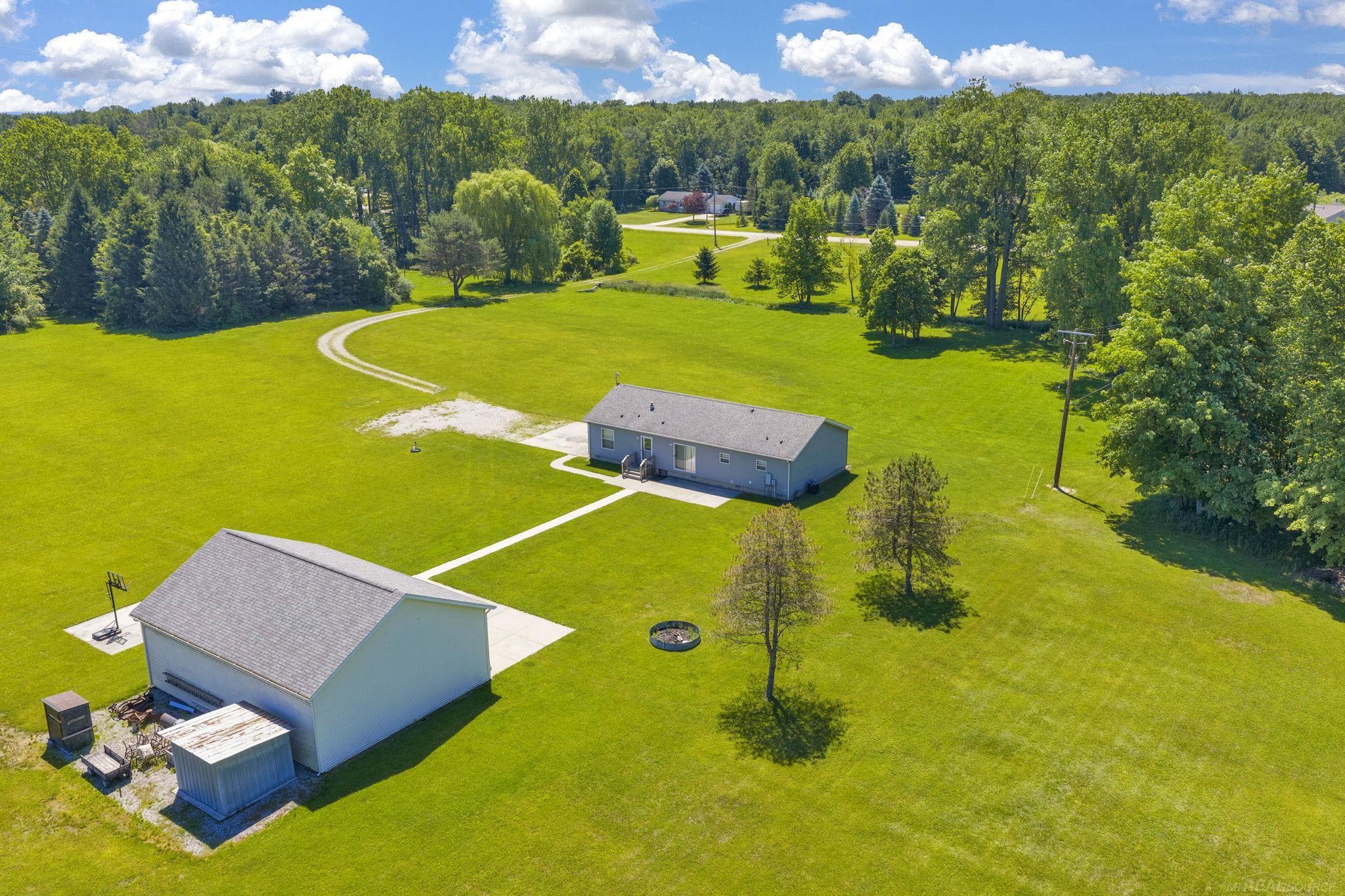 6995 Aitken Road Lexington, MI 48450 - Photo 38 of 46
