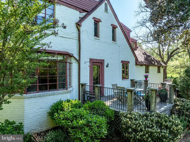 front view of house with a small yard