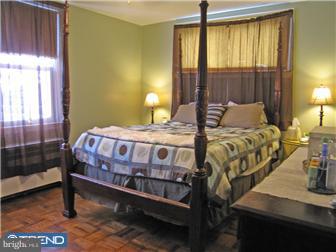 139 St Laurence Road Upper Darby, PA 19082 - Photo 5 of 12 Bedroom - Main