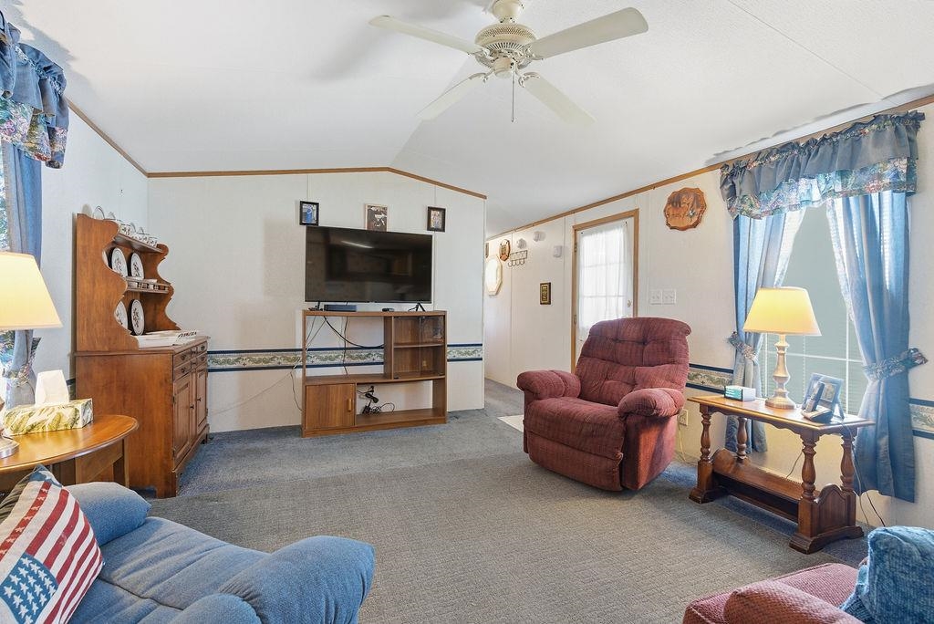 732 Concord Stage Road, Unit 5 Weare, NH 03281 - Photo 6 of 27